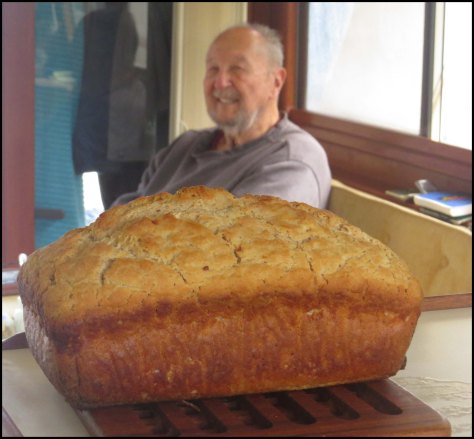 BootlegAl'sBreadSept2018-IMG_4894_edited-1